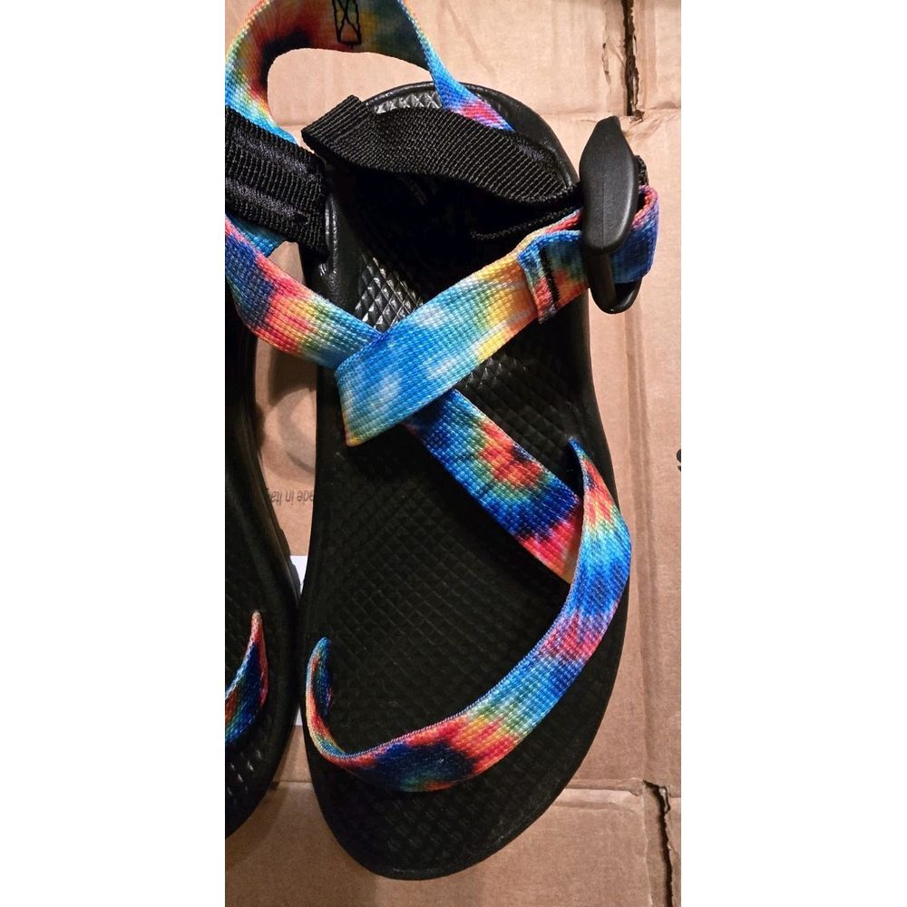 Kids Chaco Classic Sandal, Size 2 Tie Dye Rainbow - Picture 2 of 8